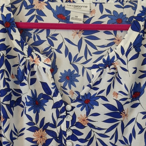 Liz Claiborne sheer floral blouse - Picture 5 of 6